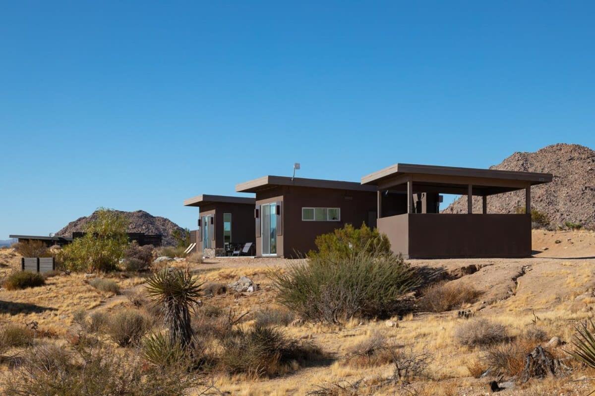 Shelter 2 L A Classic At Joshua Tree Park Entrance Extérieur photo